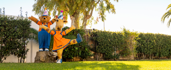 Lollo & Bernie i partyhattar