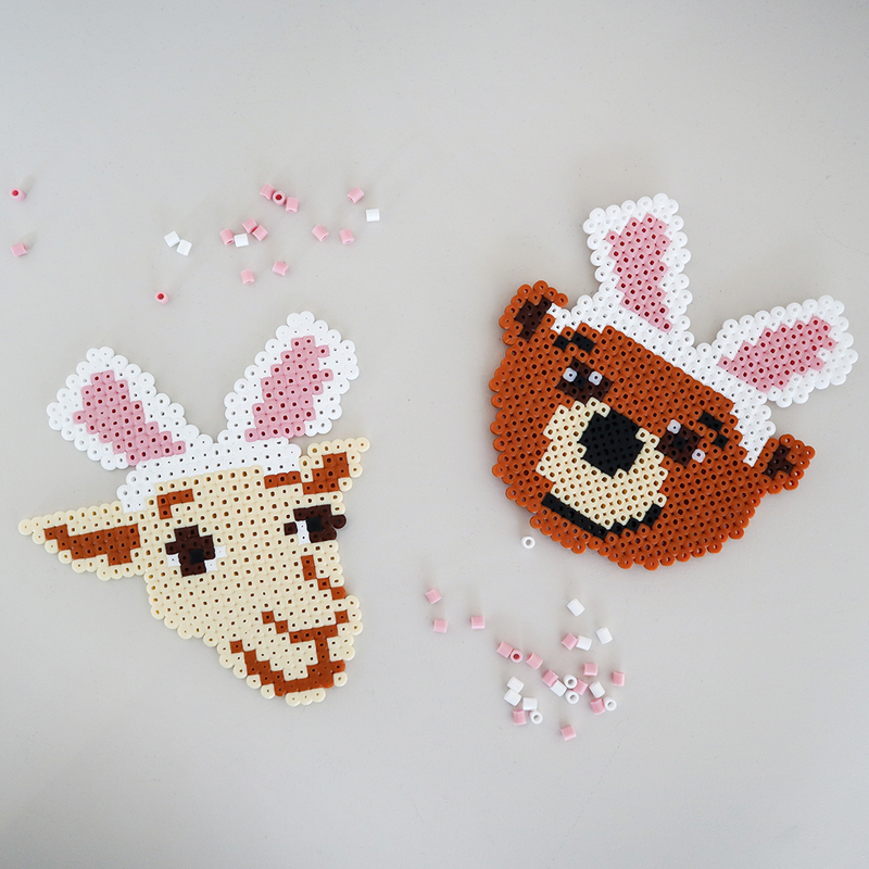 Lollo & Bernie som påskeharer